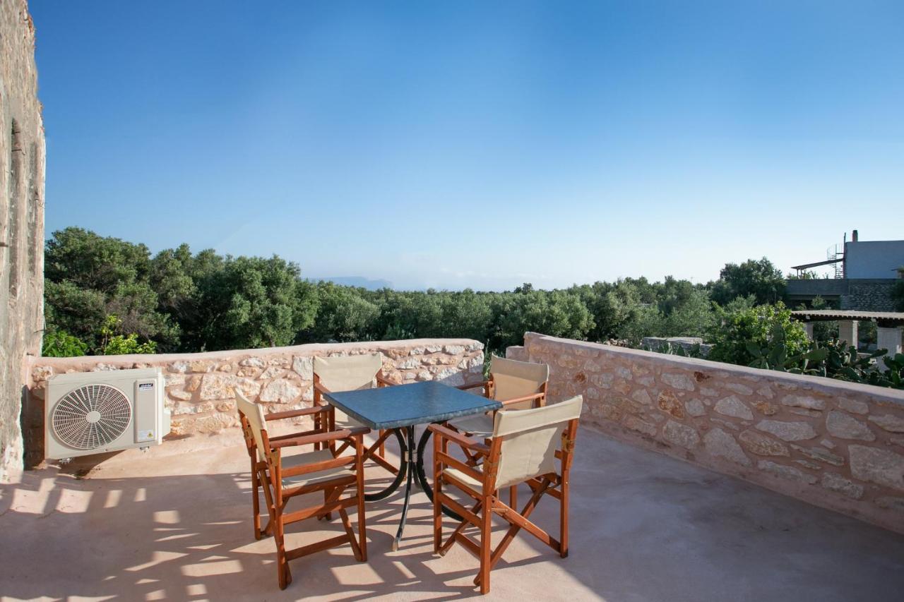 Charouda Country House Pírgos Dhiroú Esterno foto